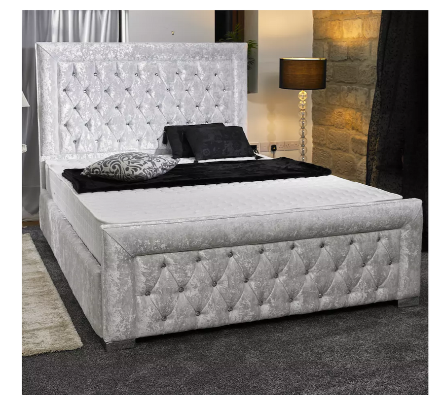 Havana bed in crushed velvet white with diamonds